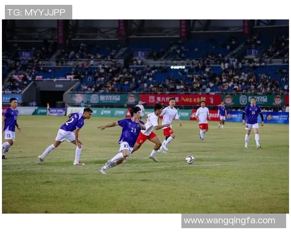 国际足球明星赛激情碰撞全球球迷共庆足球盛宴